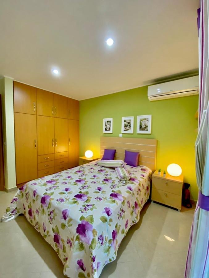 Airport Tk Luxury Home Artemida  Exterior photo